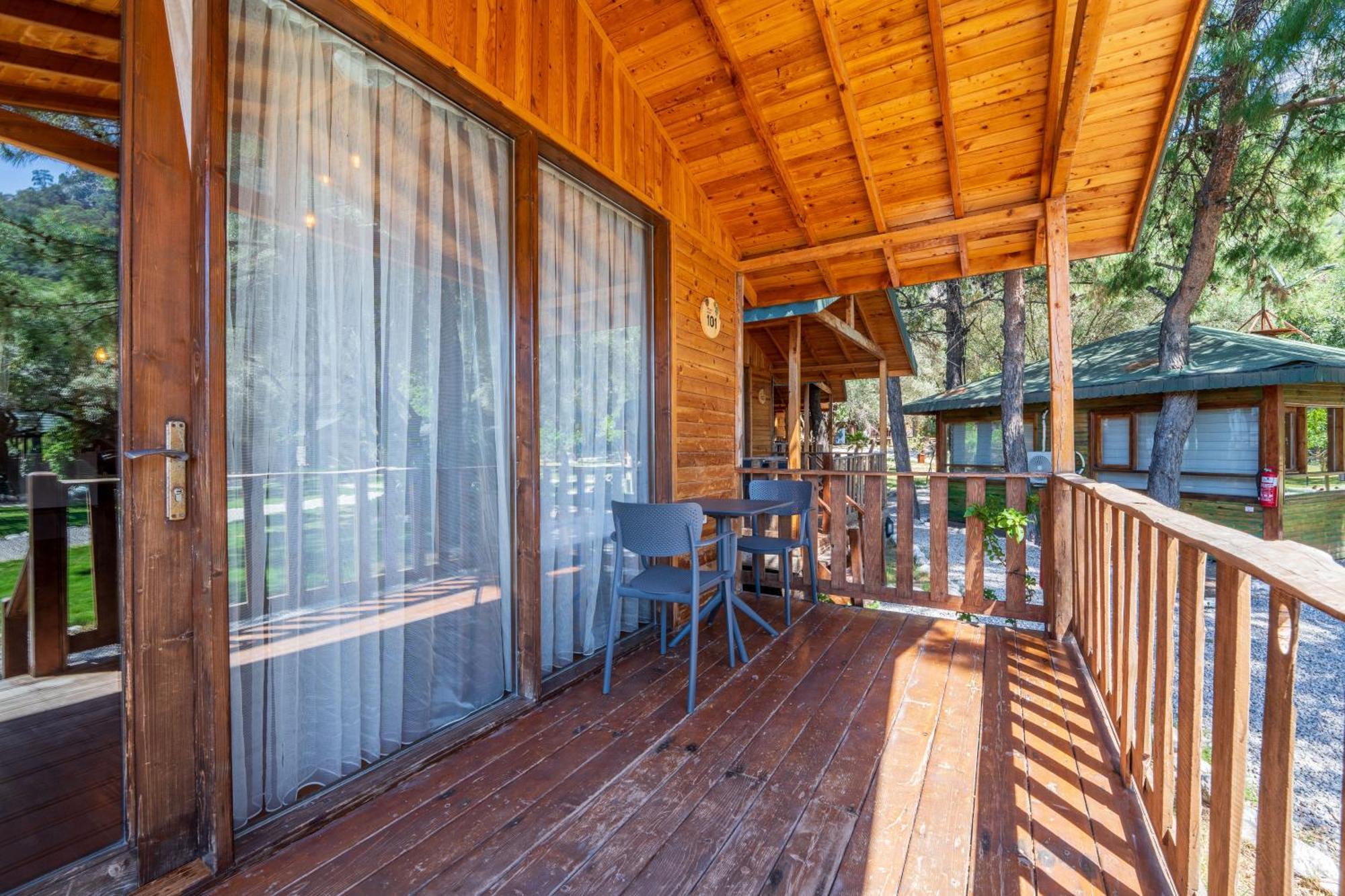 Sea Valley Lodge Faralya Extérieur photo